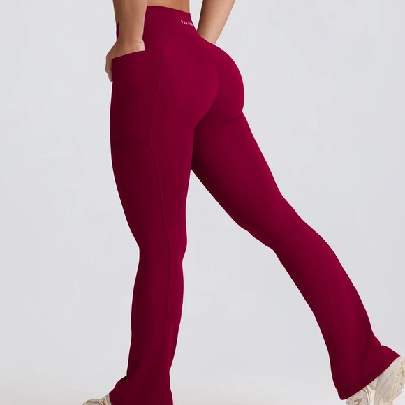 Oh Polly bo+tee soft active flared trousers - Picture 1 of 2